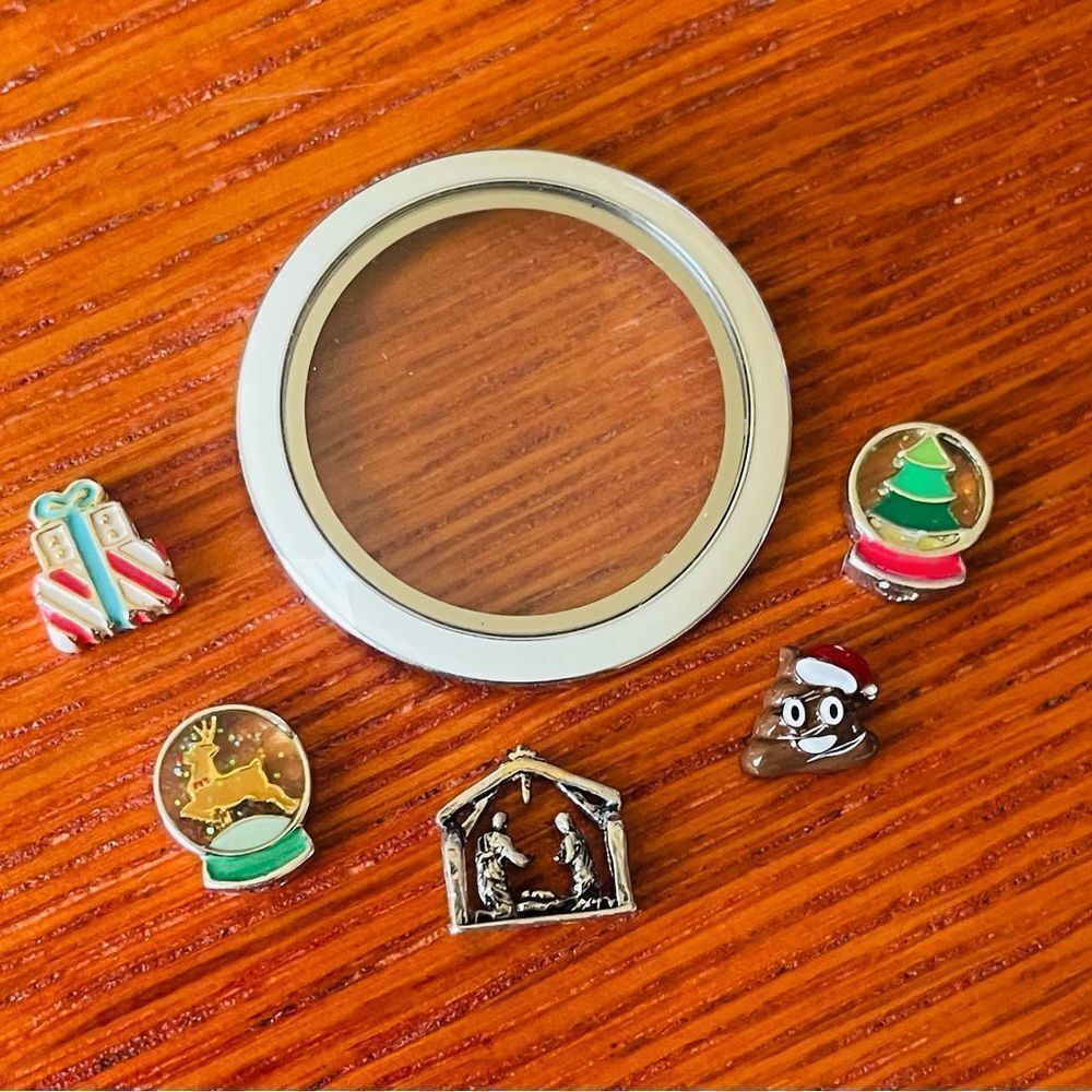 Origami Owl Large White Locket Face & Christmas Charms